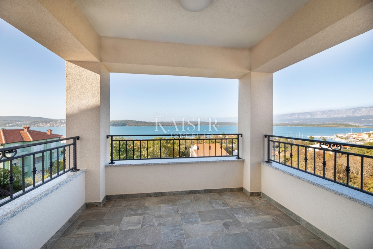 Hiša Klimno, Dobrinj, 266m2