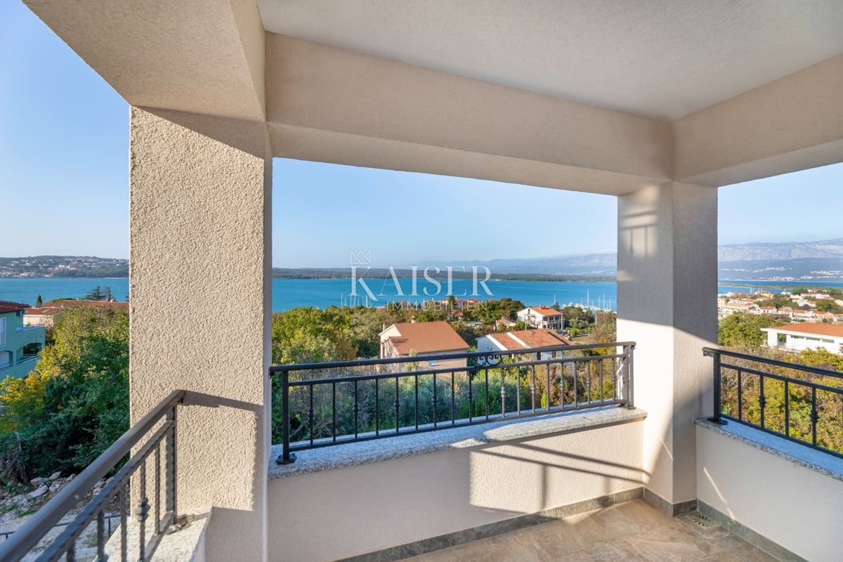 Hiša Klimno, Dobrinj, 266m2