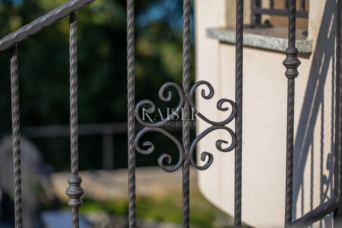 Hiša Klimno, Dobrinj, 266m2