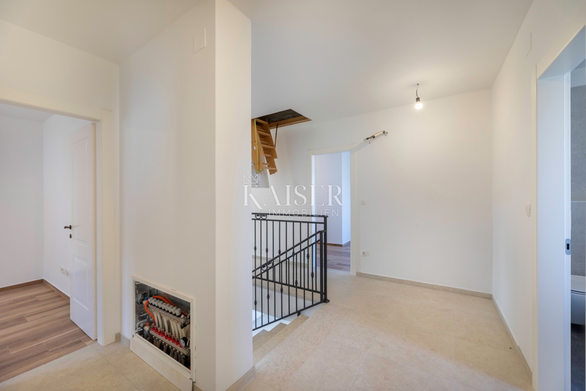 Hiša Klimno, Dobrinj, 266m2