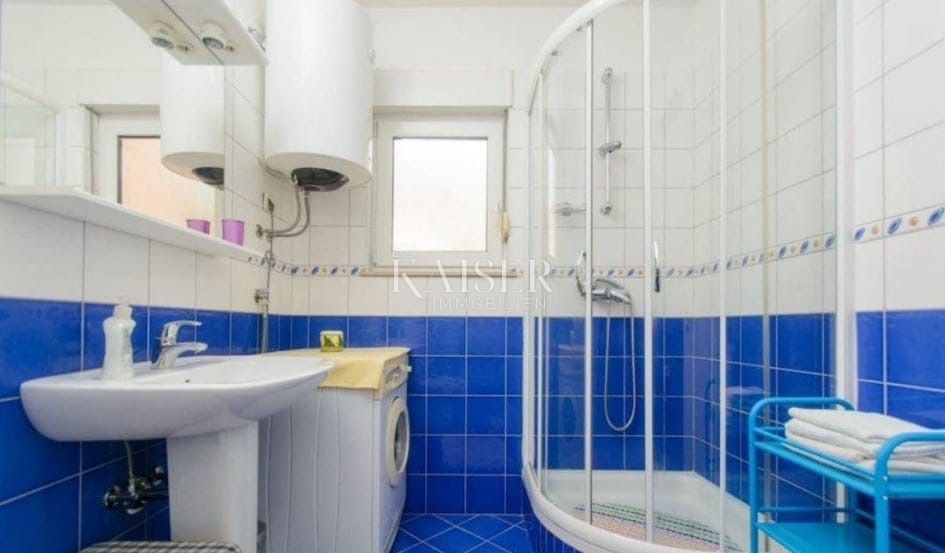 Trogir, Čiovo - stanovanje 47 m2 s pogledom na morje