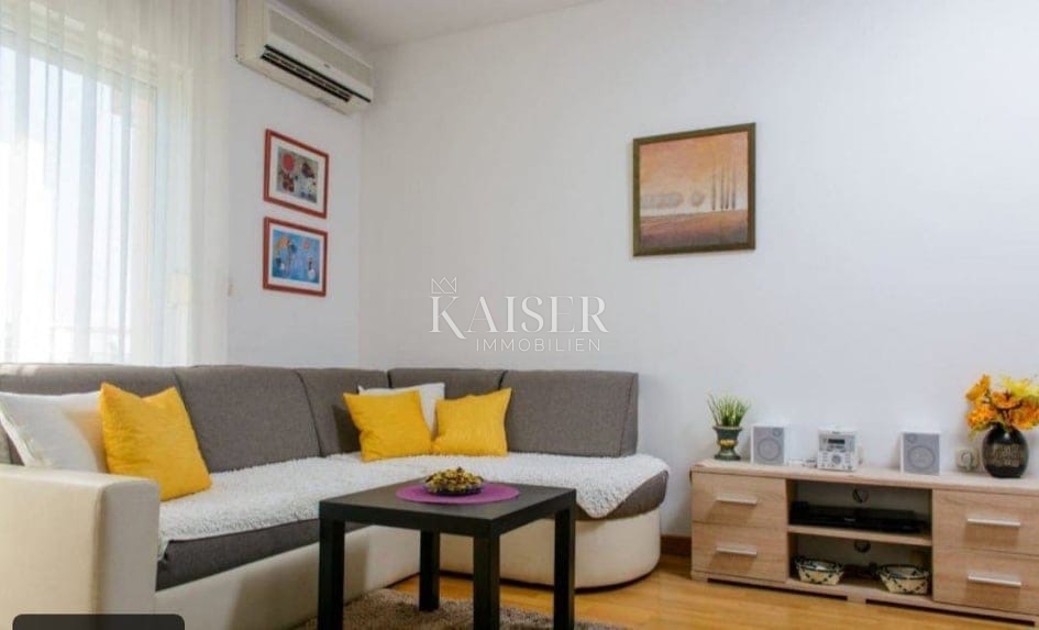 Trogir, Čiovo - stanovanje 47 m2 s pogledom na morje