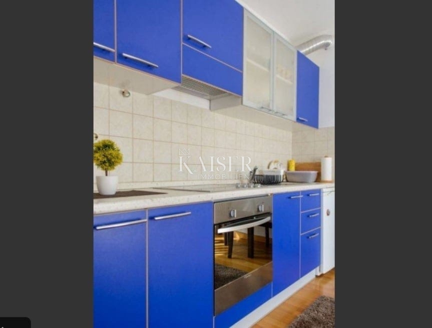 Trogir, Čiovo - stanovanje 47 m2 s pogledom na morje