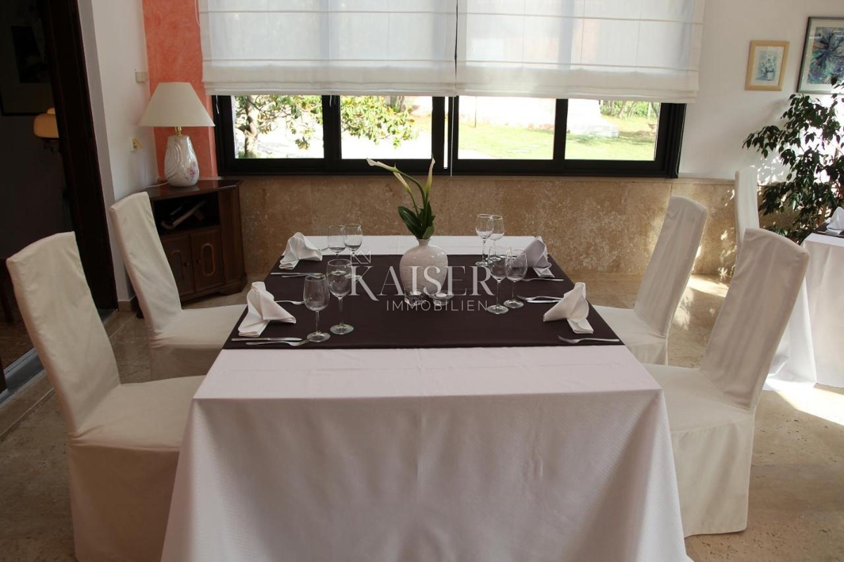 Pula - hotel ob morju