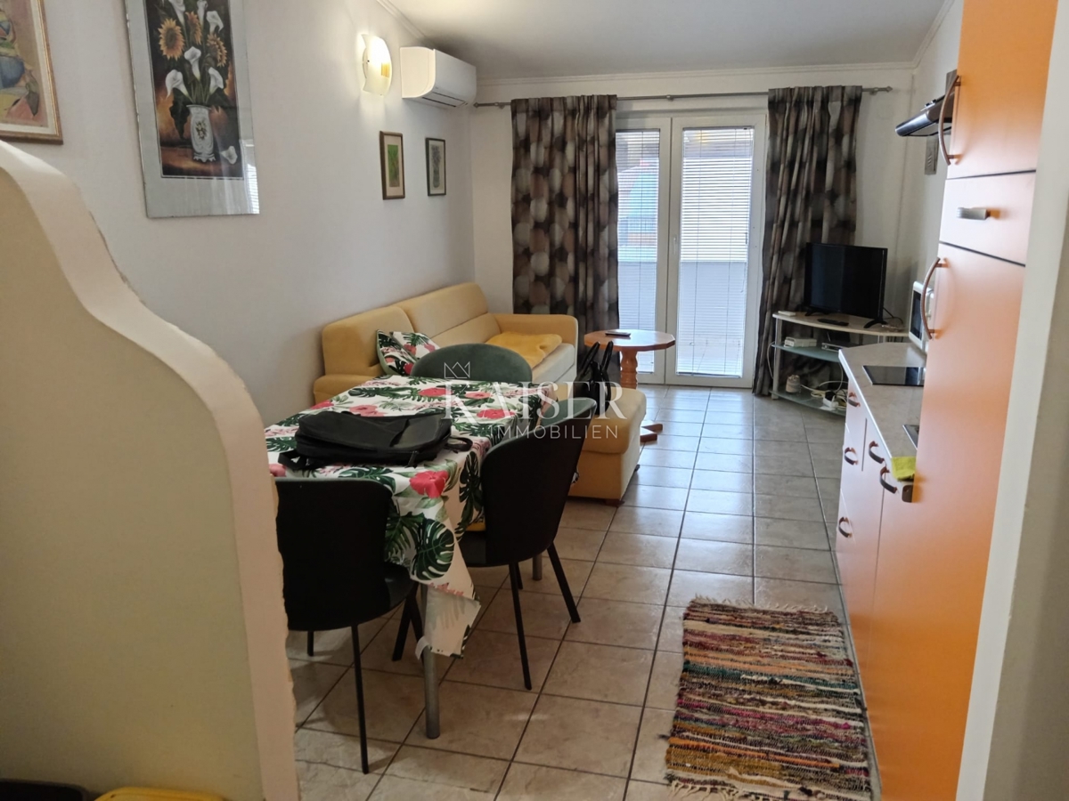 Istra - Medulin, stanovanje v 1. nadstropju s prostorno teraso in lepo razporeditvijo