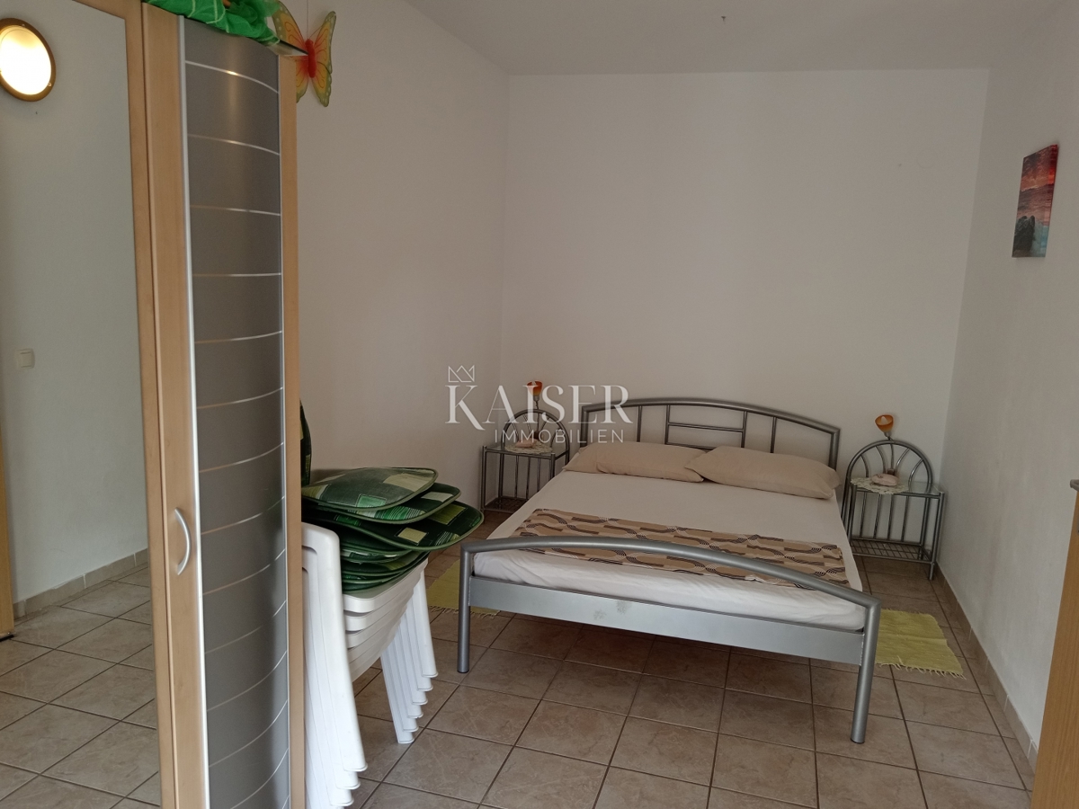 Istra - Medulin, stanovanje v 1. nadstropju s prostorno teraso in lepo razporeditvijo