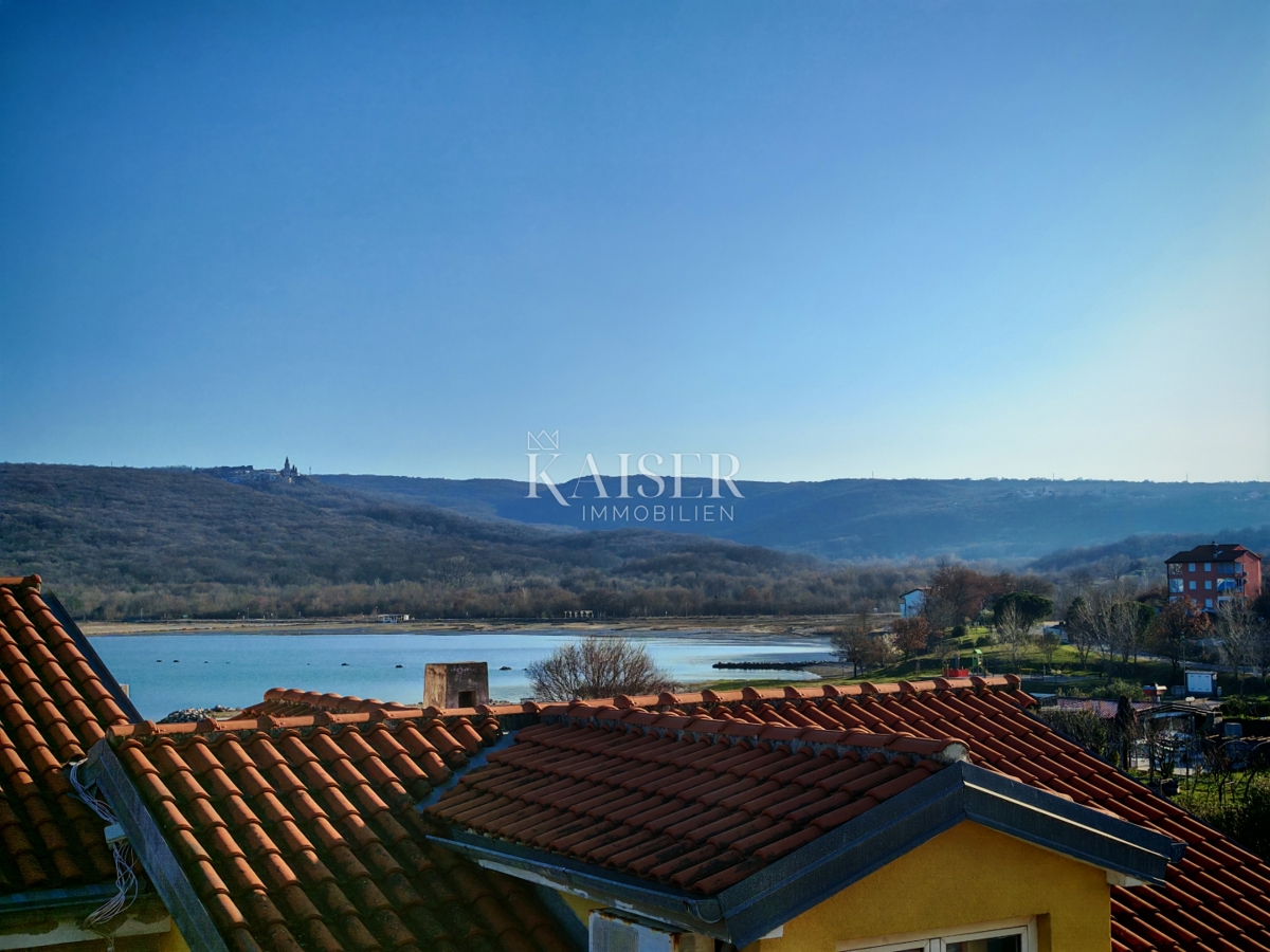 Otok Krk, Čižići - dvosobno stanovanje 55m2, le 60m od morja