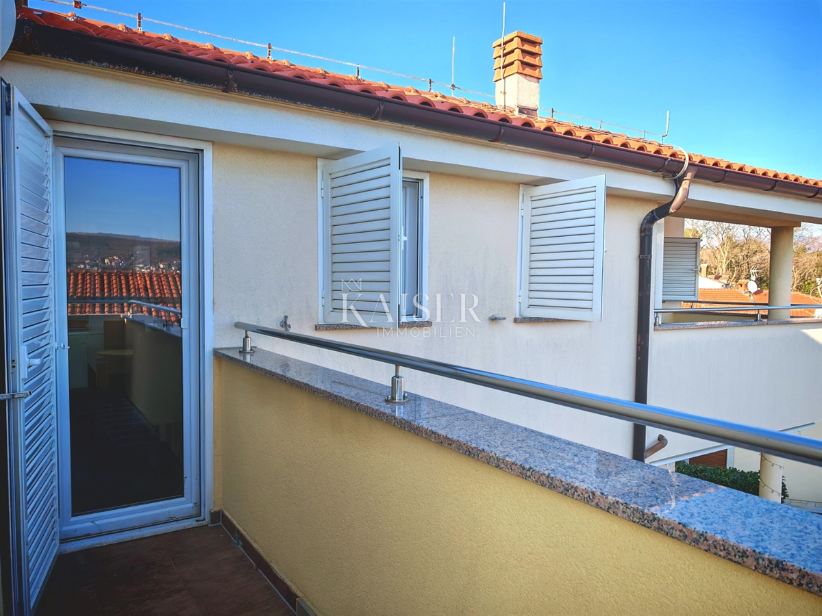 Otok Krk, Čižići - dvosobno stanovanje 55m2, le 60m od morja