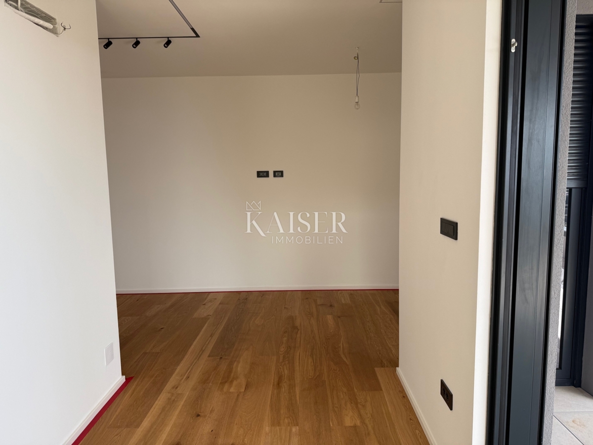 Opatija, Lovran - stanovanje v novogradnji s čudovitim razgledom in vrtom