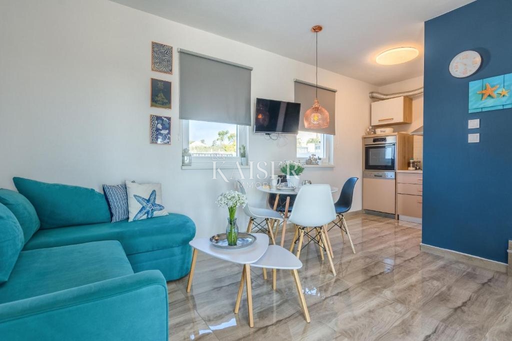 Zadar, Vir - vila 88 m2 s pogledom na morje