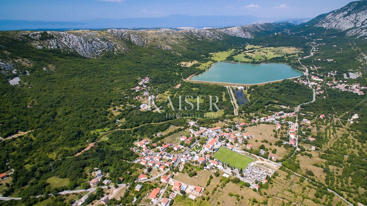 Tribalj, Vinodolska Općina, 370m2