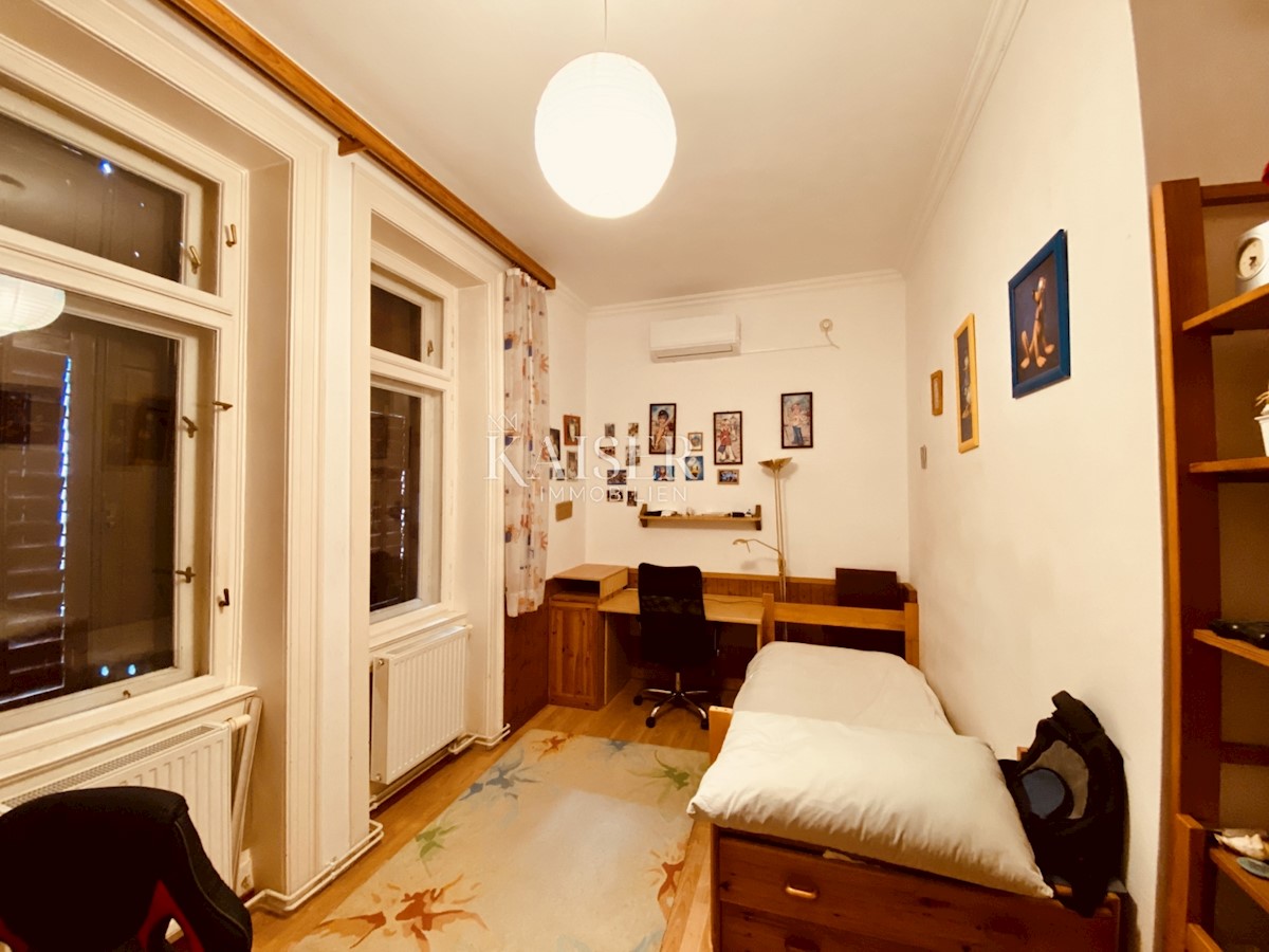 Opatija – Apartma v pritličju avstro-ogrske vile, 2. red do morja