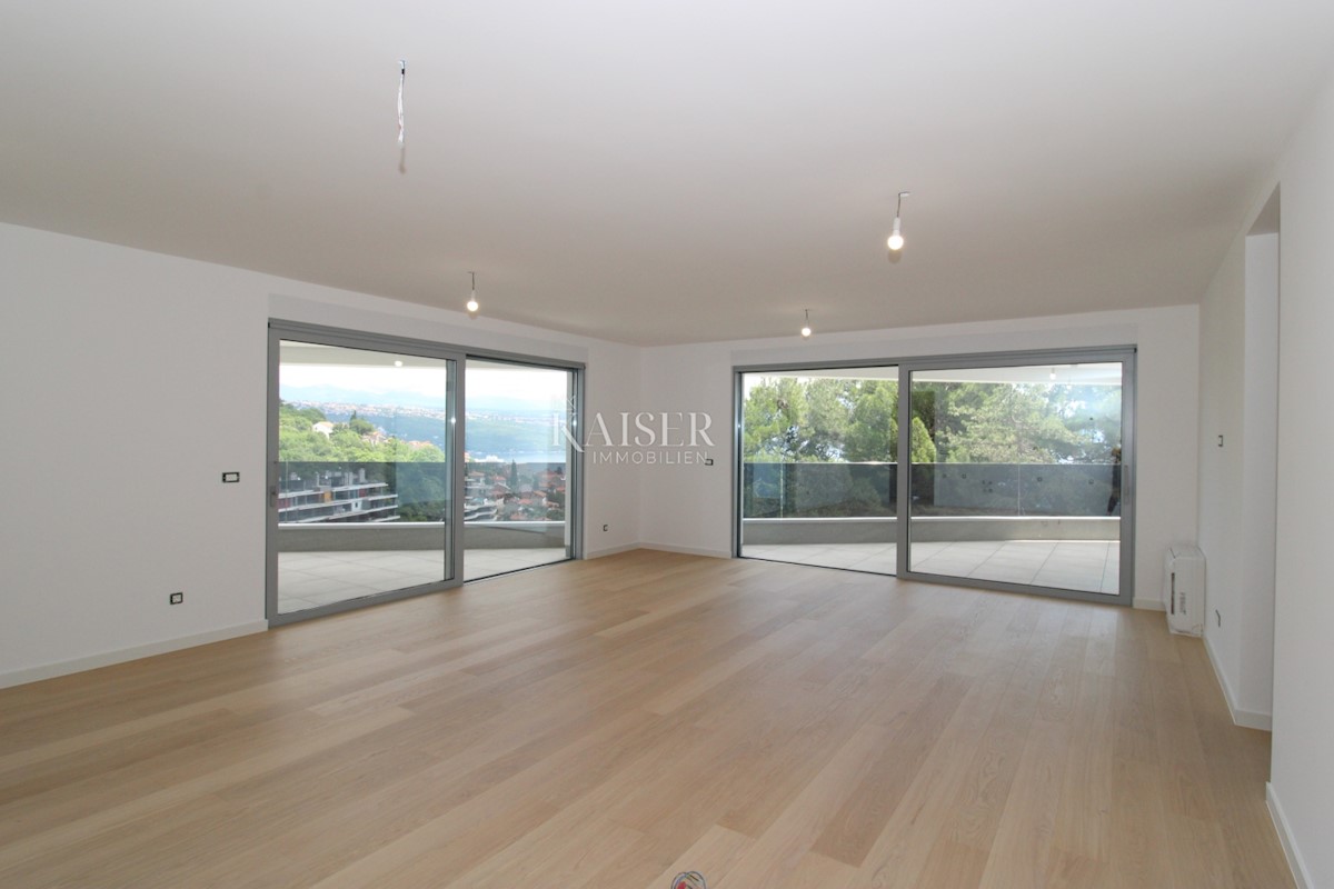 Stanovanje Opatija - Centar, Opatija, 261,39m2