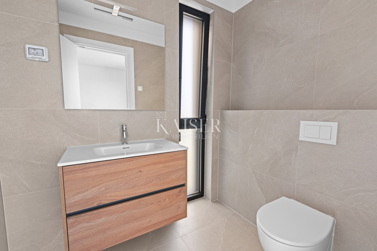 Istra - Novigrad, luksuzno stanovanje 98 m2