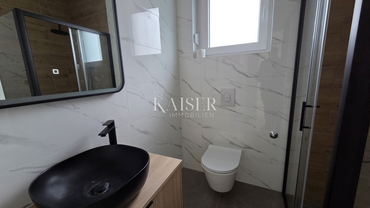 Novi Vinodolski - stanovanje v 1. nadstropju, novogradnja, 66m2