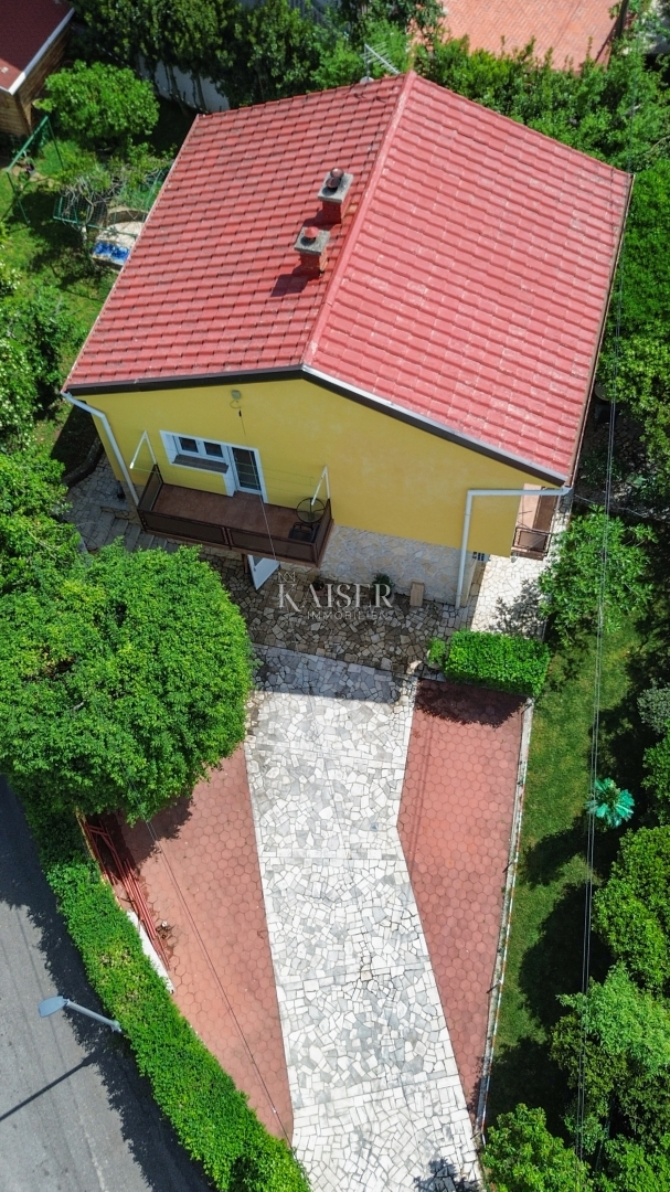 Crikvenica, Selce - lepa hiša z vrtom