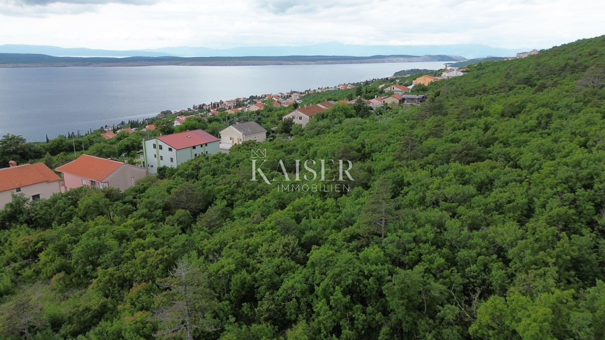  Zazidljivo zemljišče Crikvenica, 624m2