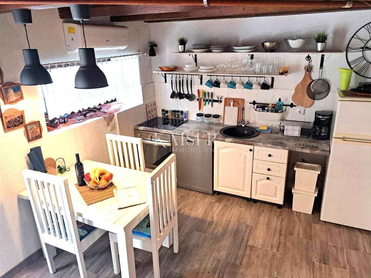 Otok Krk, Krk - očarljiva hiša 75m2 le 150m od morja