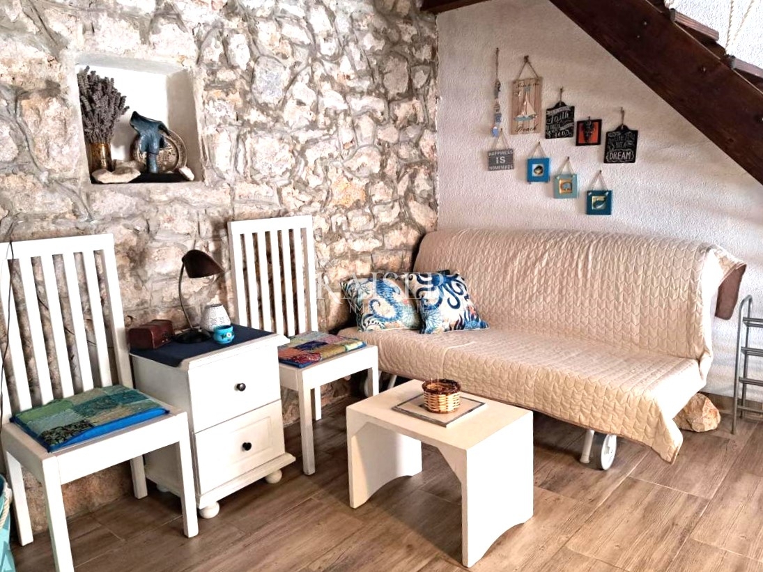 Otok Krk, Krk - očarljiva hiša 75m2 le 150m od morja
