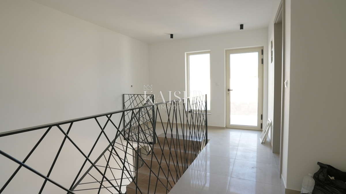 Žaborić, Jasenovo - Luksuzna trisobna hiša 171,15 m² s panoramskim pogledom na morje