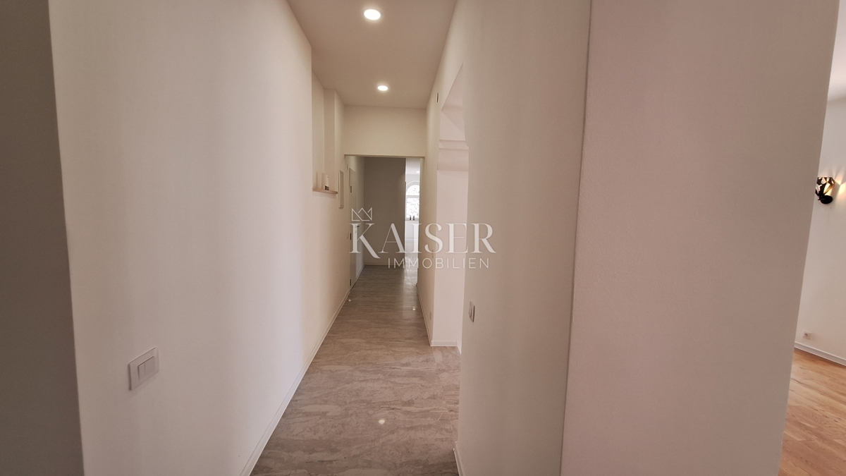Opatija, blizu centra, stanovanje 152 m2, pritličje