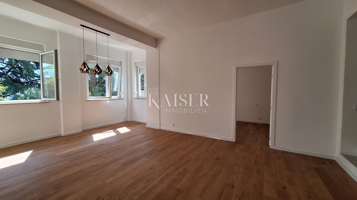 Opatija, blizu centra, stanovanje 152 m2, pritličje
