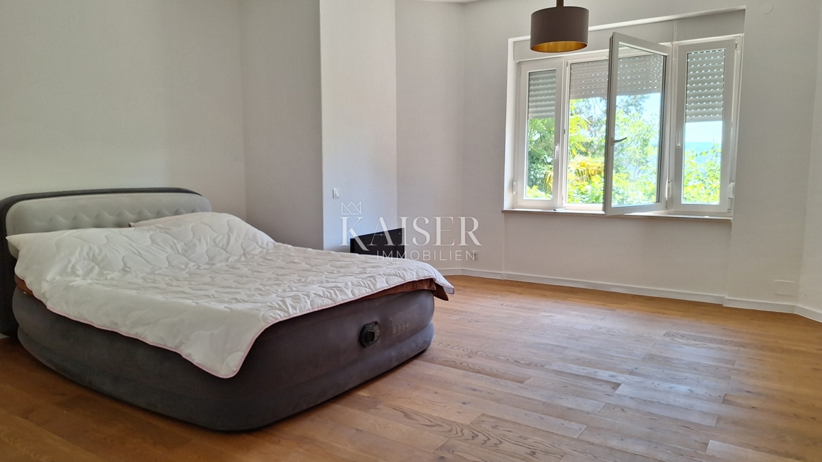 Opatija, blizu centra, stanovanje 152 m2, pritličje
