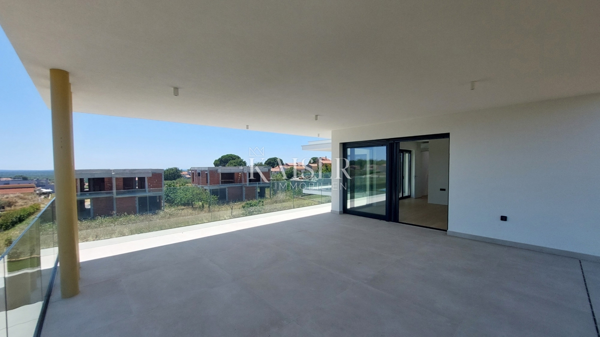 Istra, Poreč, okolica - moderna vila z bazenom, 330m2