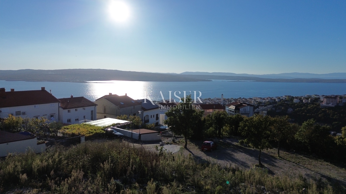 Crikvenica - hiša 95m2 s panoramskim razgledom in bazenom