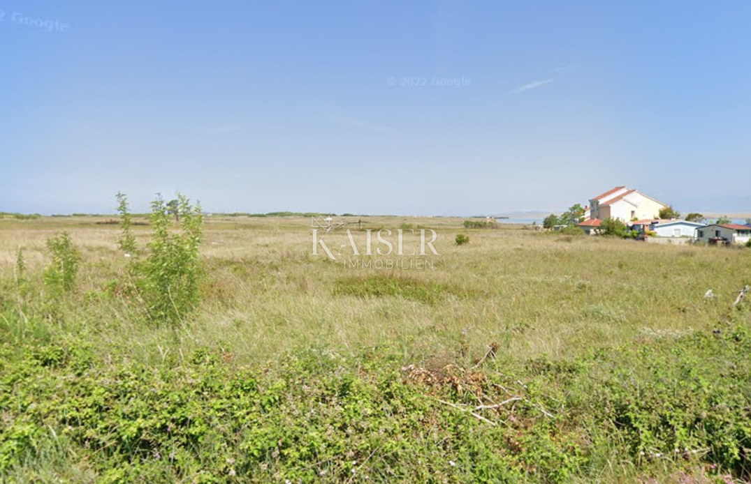 PRIVLAKA, SABUNIKE – ZAZIDLJIVA PARCELA 400M OD PEŠČENE PLAŽE