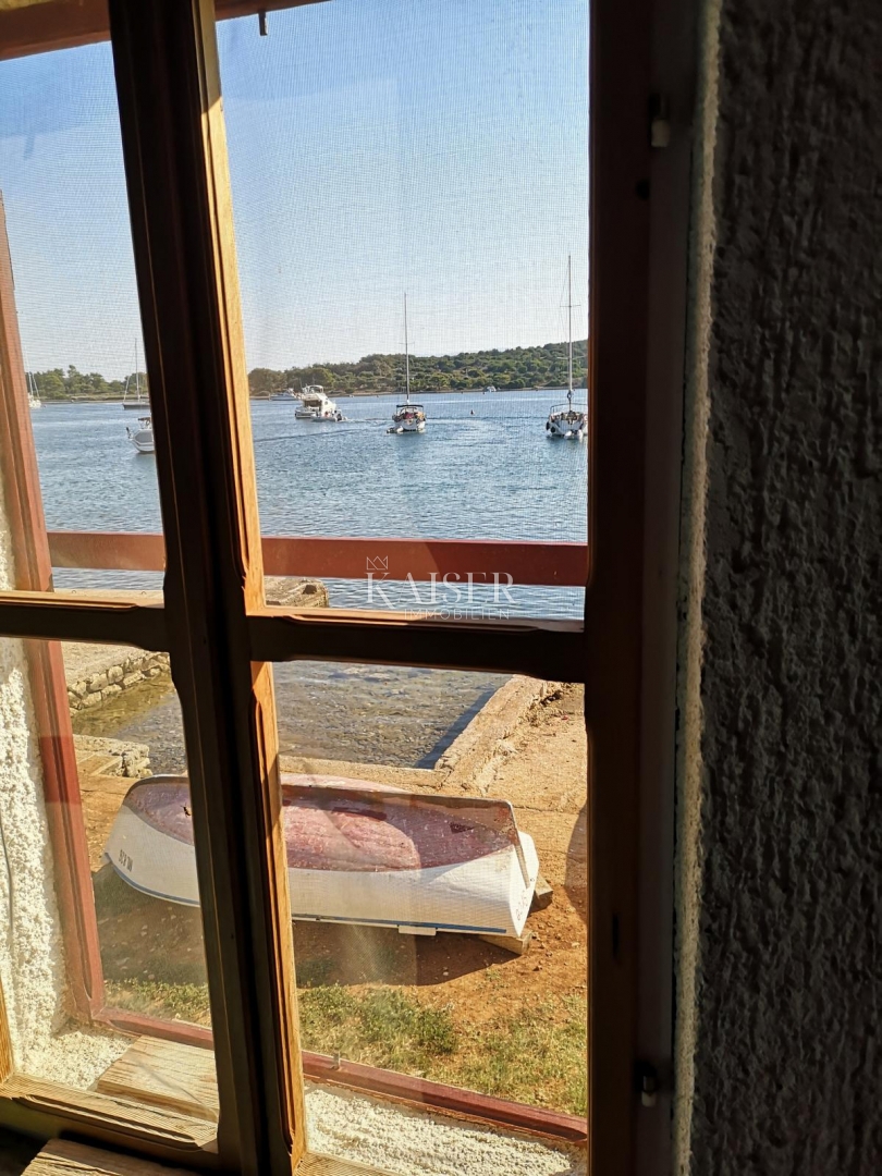 Mali Lošinj, Ilovik - Hiša na obali