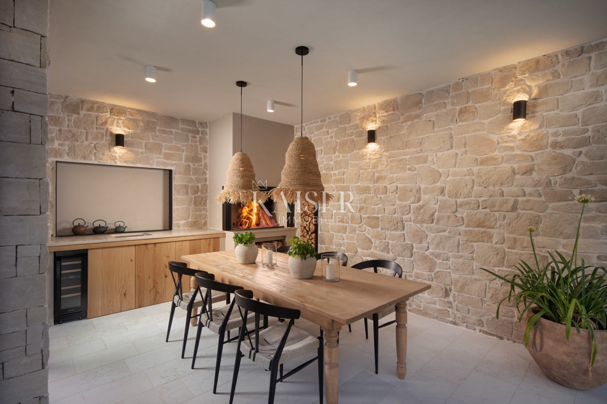 Vila Tinjan, 220m2