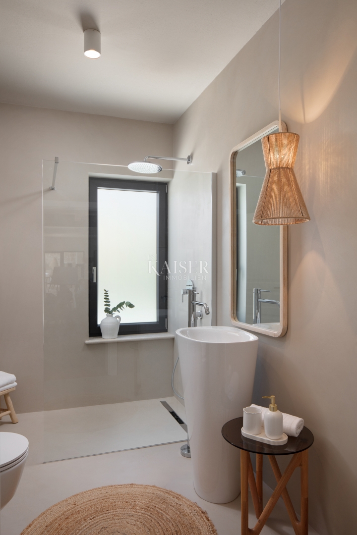 Vila Tinjan, 220m2