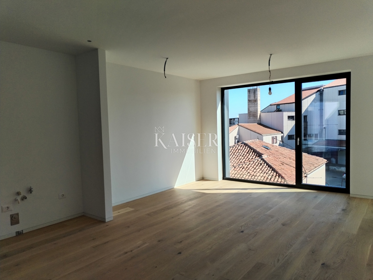 Istra, Umag, stanovanje v novogradnji 80,66 m2 s pogledom na morje