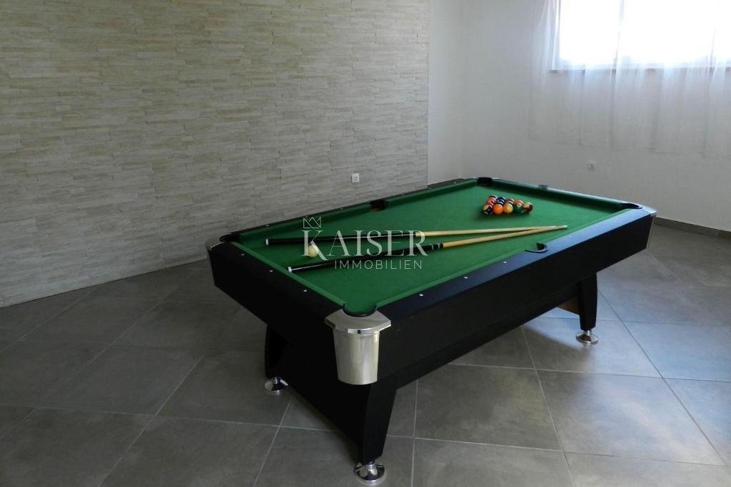 Istra, Rabac -priložnost, hiša z bazenom, 182 m2