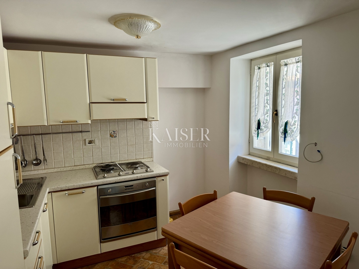 Hiša Rovinj, 300m2