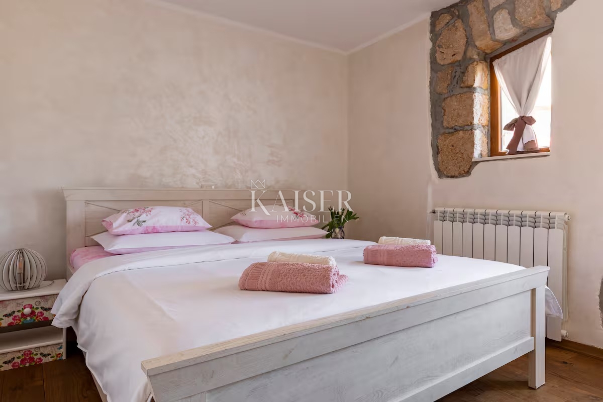 Opatija, Brseč - očarljiva hiša s čudovitim pogledom na morje, 120 m2
