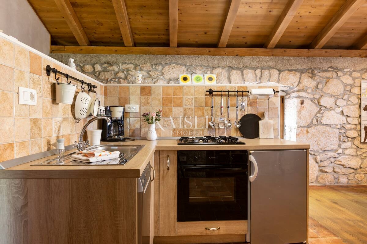Opatija, Brseč - očarljiva hiša s čudovitim pogledom na morje, 120 m2