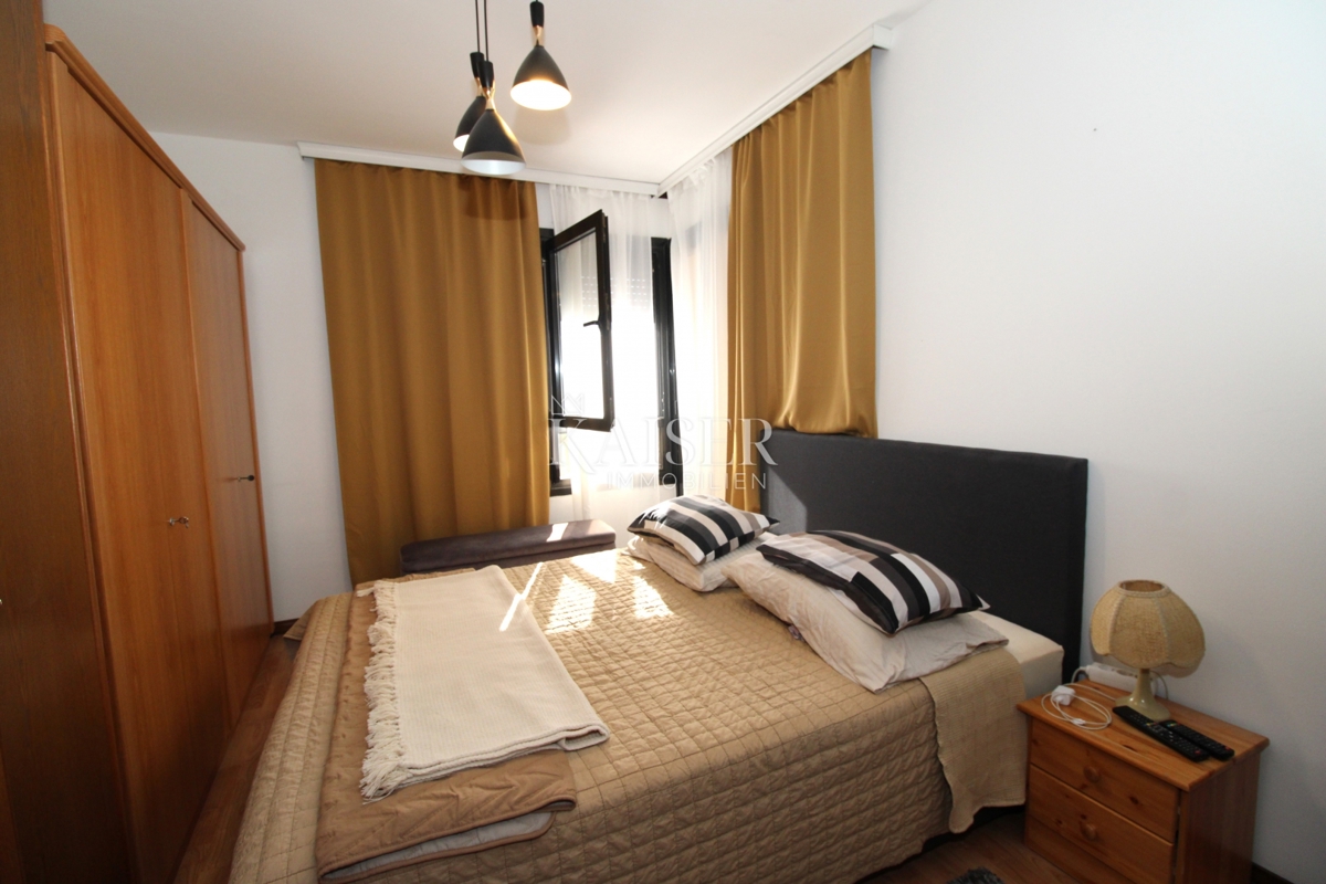Istra, Pula - prenovljeno stanovanje 60m2 na odlični lokaciji 