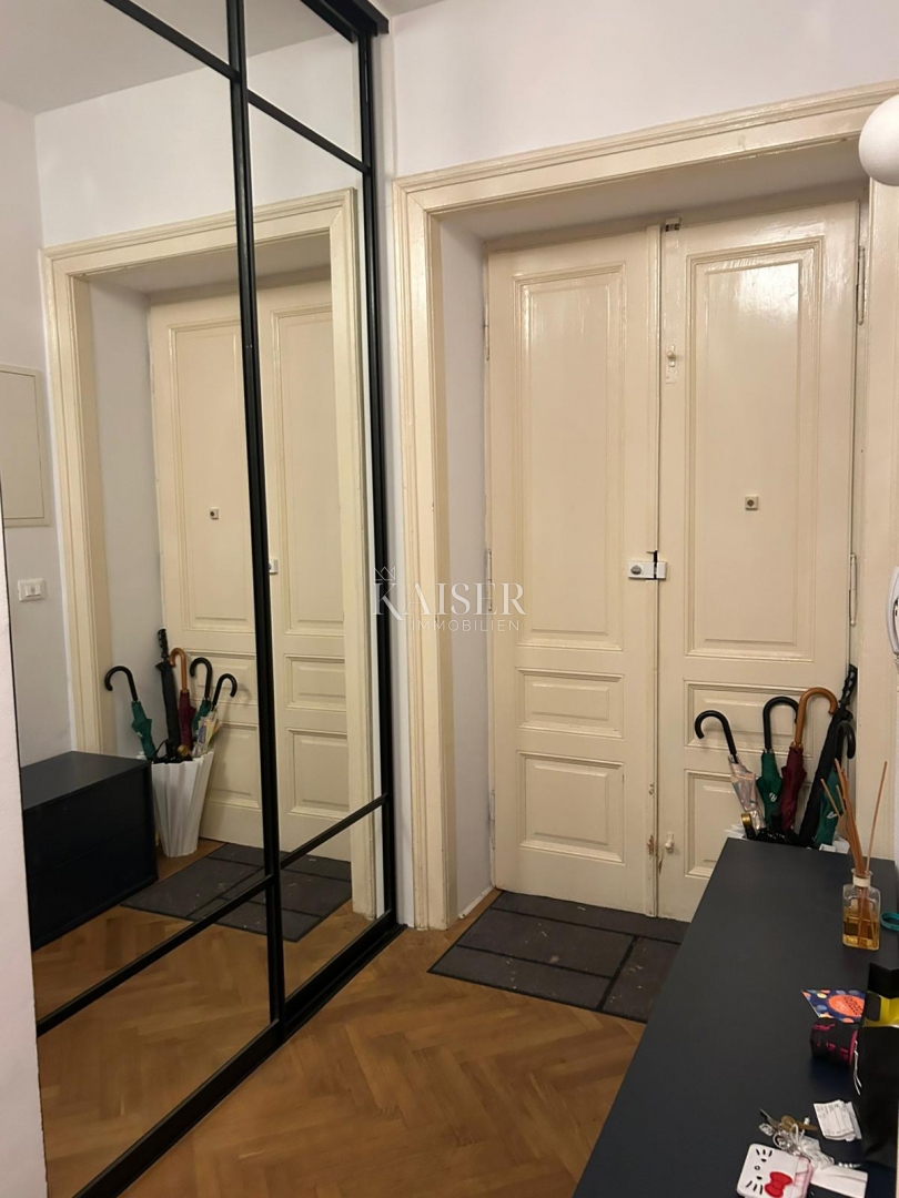 Reka, Bulevard - dvosobno prenovljeno stanovanje na iskani lokaciji