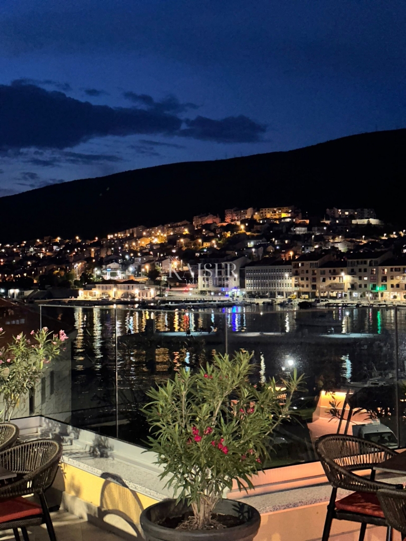 Luksuzni novozgrajeni hotel A+ z restavracijo, na odlični lokaciji ob morju, Senj