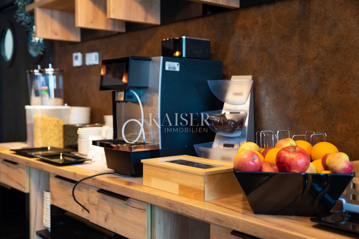 Luksuzni novozgrajeni hotel A+ z restavracijo, na odlični lokaciji ob morju, Senj