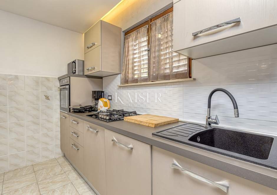 Hiša Loborika, Marčana, 220m2