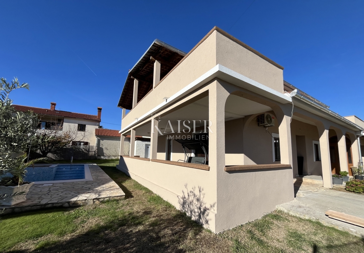 Hiša Loborika, Marčana, 220m2