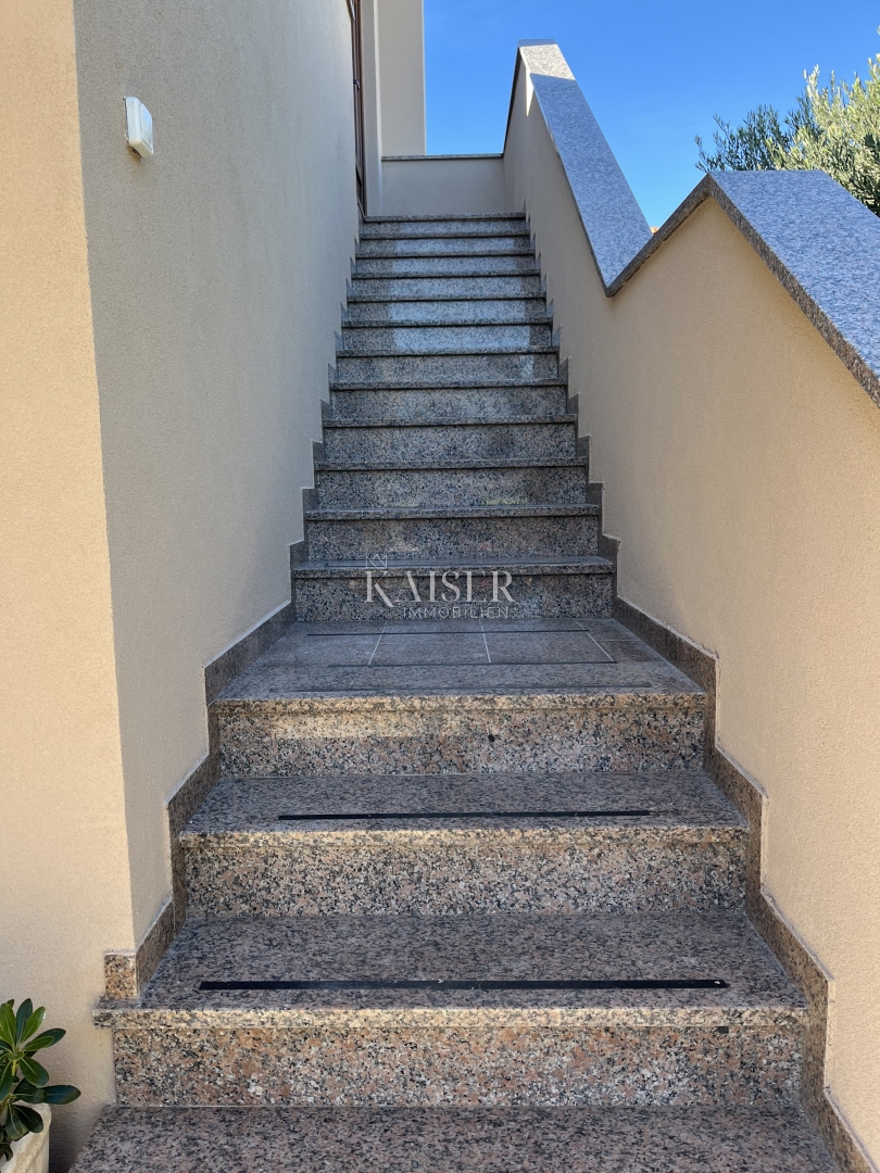 Hiša Loborika, Marčana, 220m2