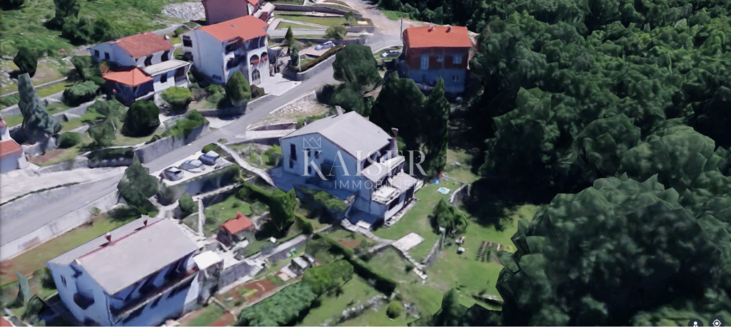 Matulji, samostojna hiša z vrtom