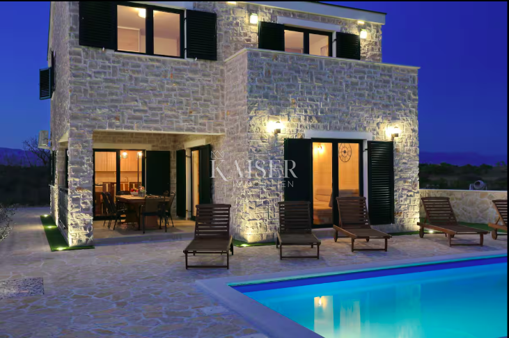 Hiša Privlaka, 110m2