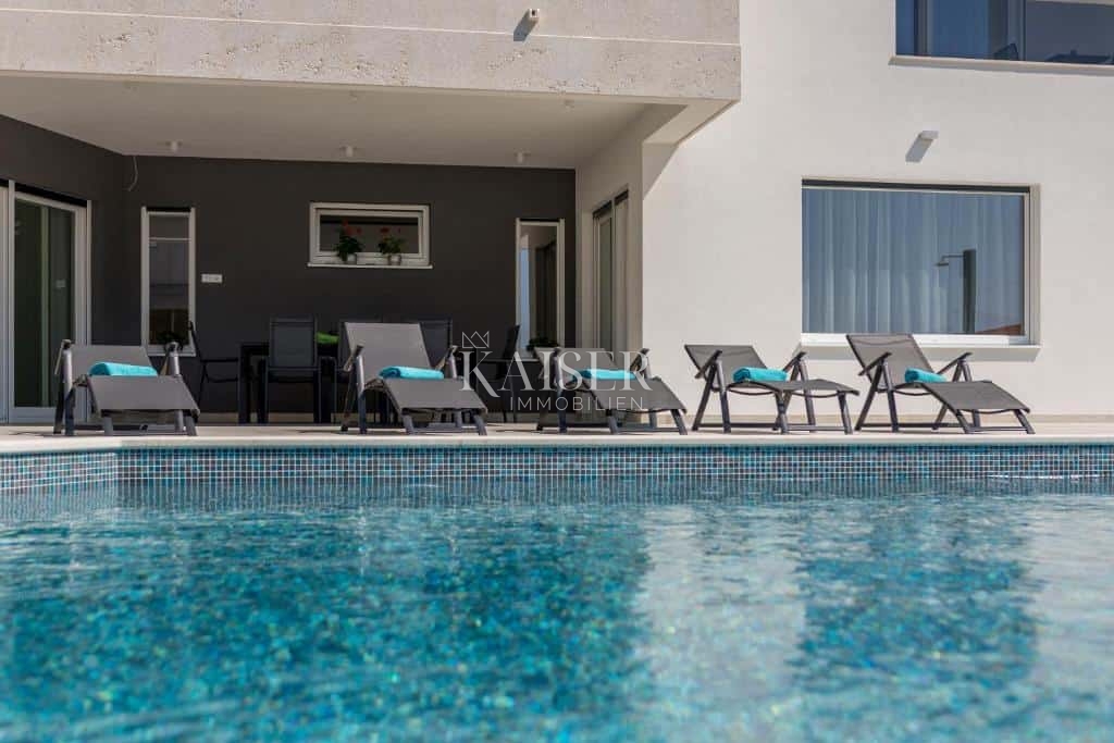 Hiša Grad, Split, 350m2