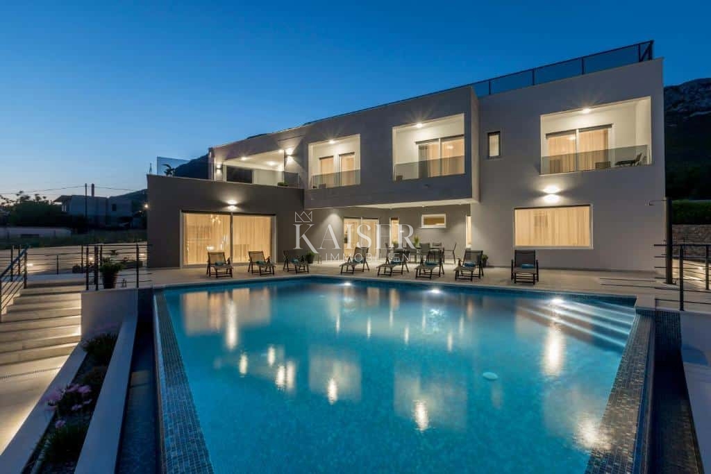 Hiša Grad, Split, 350m2