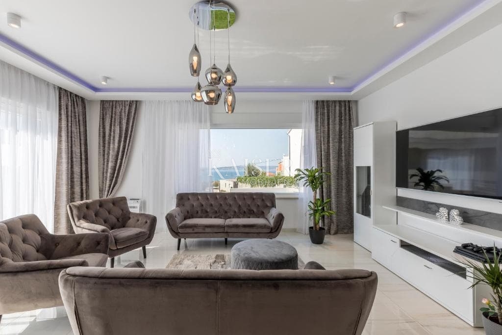Hiša Grad, Split, 350m2